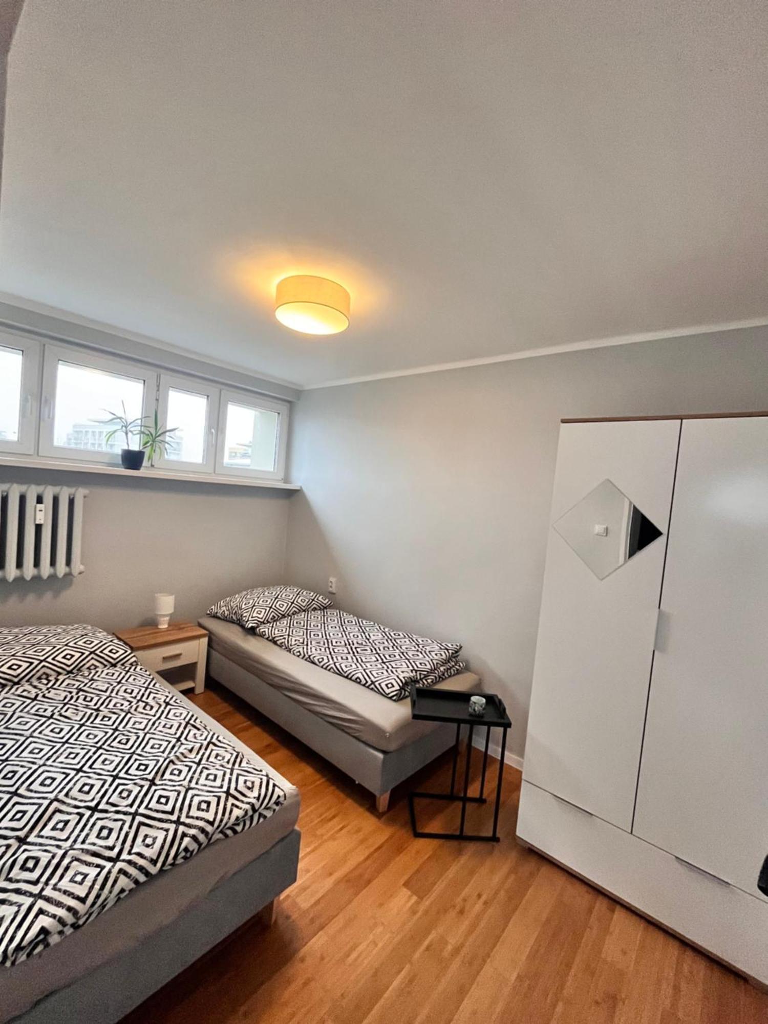 Apartament Z Widokiem Na Spodek Katowice Kültér fotó